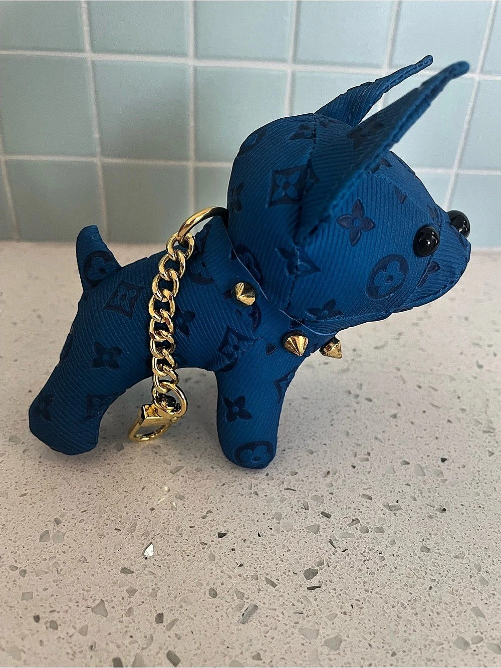 Fashion Novelty vibrant blue faux-leather French bulldog bag charm - Picture 3 of 3